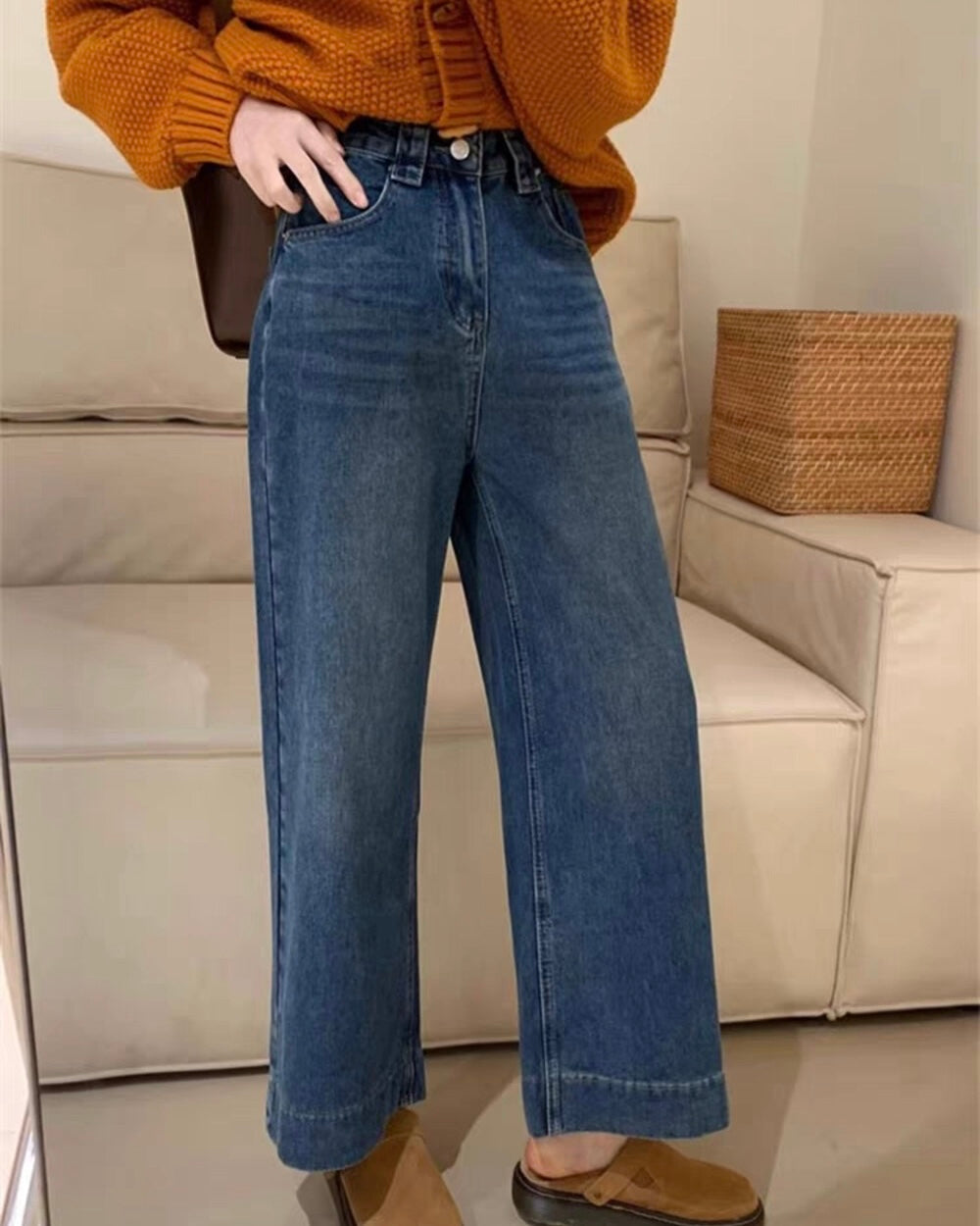 Retro Cropped Wide-Leg Jeans