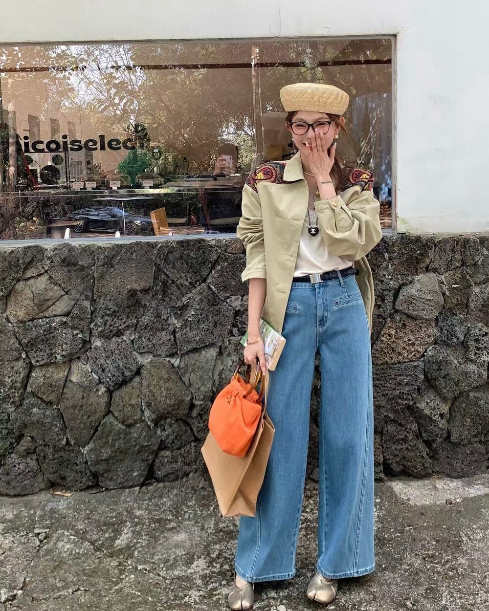 Cropped Wide-Leg Straight Jeans (With Belt)