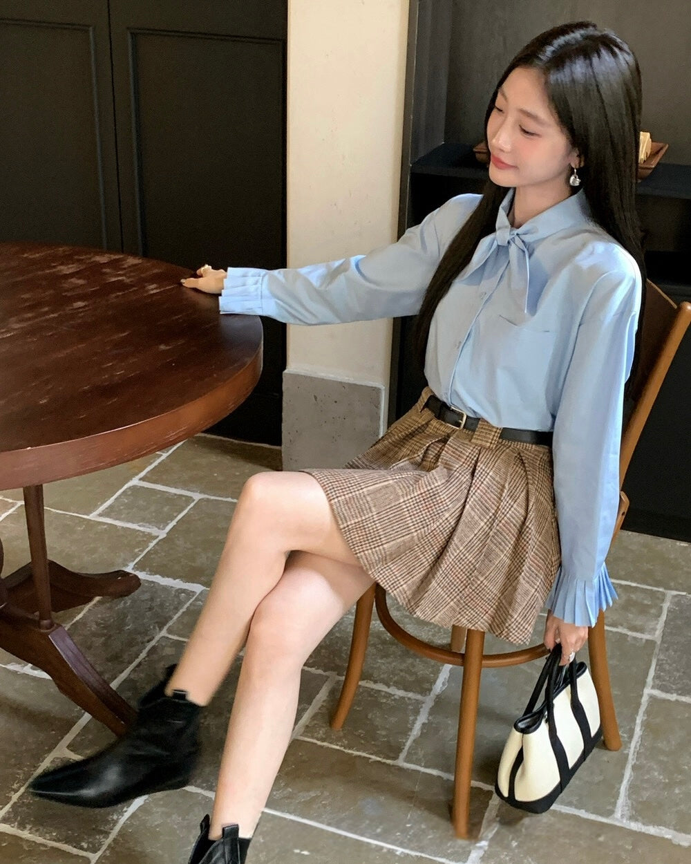 Ribbon Tie-Neck Blouse