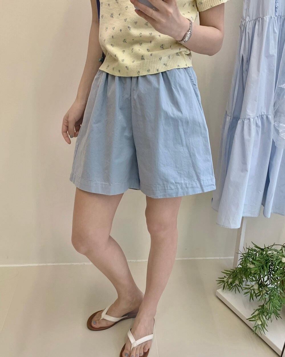 Elastic Waist Casual Shorts