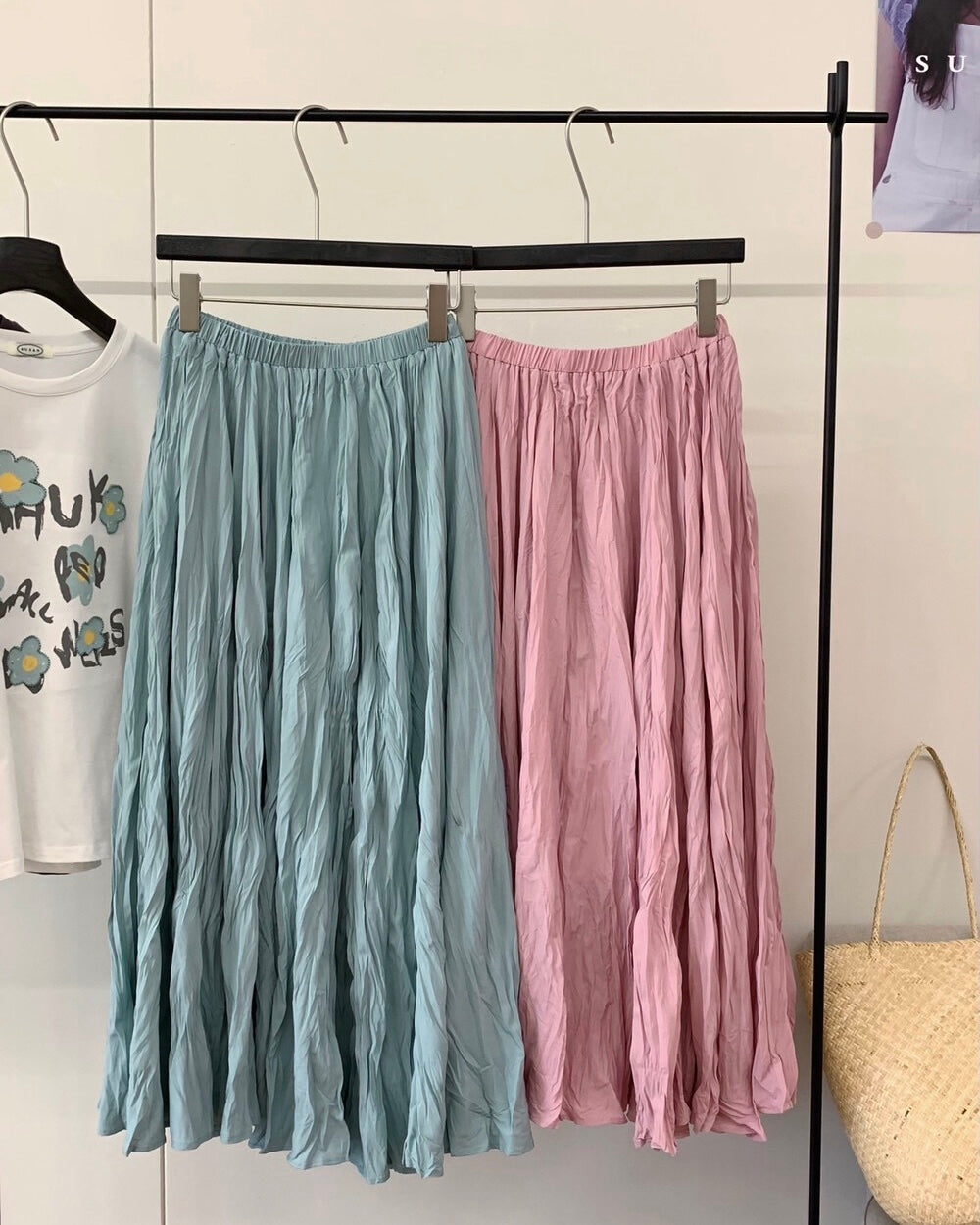Textured Pleated Midi Skirt