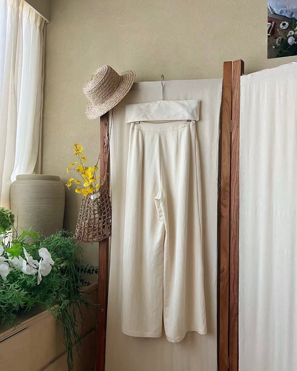 High-Waisted Wide-Leg Pants