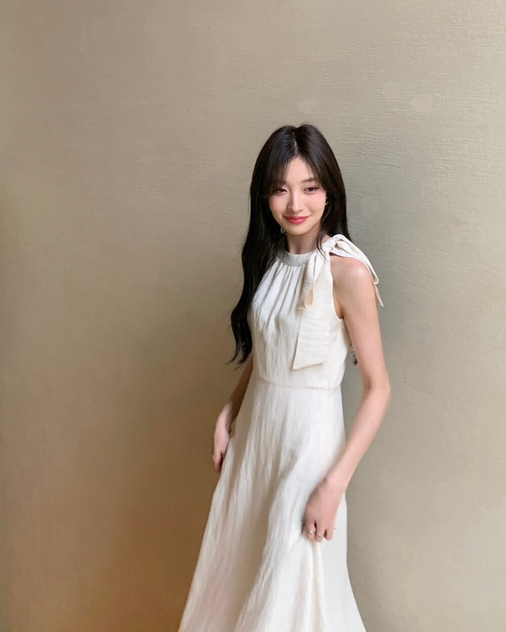 Elegant Tie-Neck Halter Maxi Dress