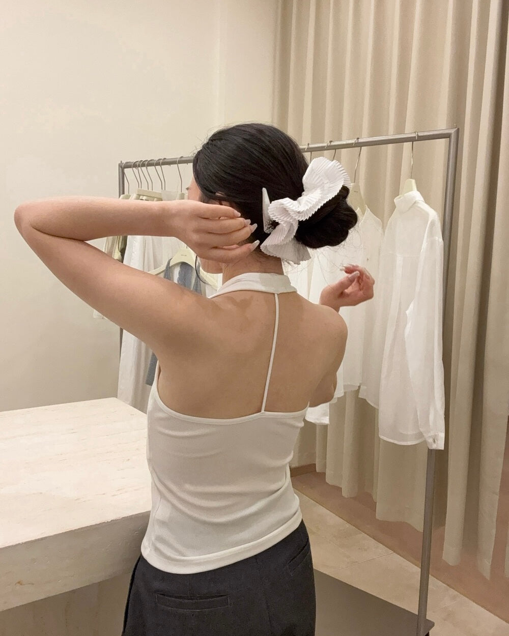 Halter Neck U-Back Essential Tank