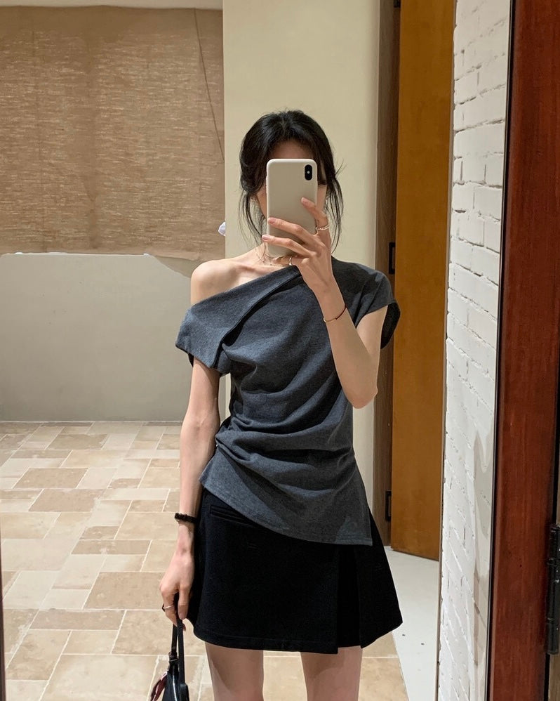 Asymmetric One-Shoulder Tee