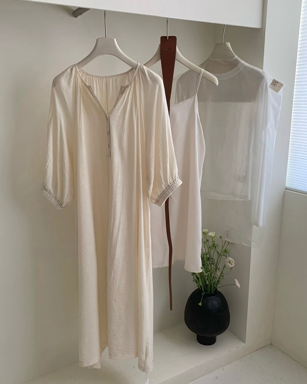 Loose Half-Sleeve Dress with Belt and Inner Slip